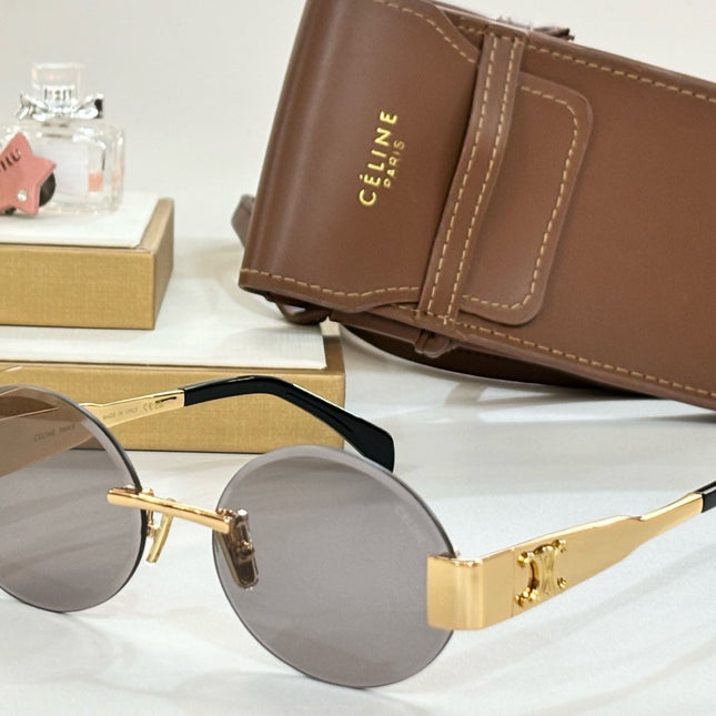 TRIOMPHE SUNGLASS CL42121U IN METAL
