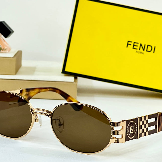FIRST CRYSTAL CHUNKY OVAL FRAME SUNGLASSES 7078 IN METAL