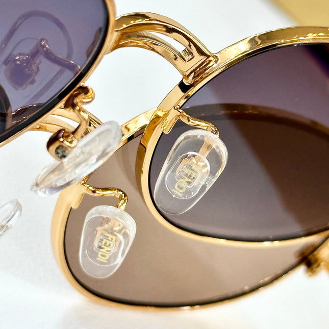FIRST CRYSTAL CHUNKY OVAL FRAME SUNGLASSES 7078 IN METAL