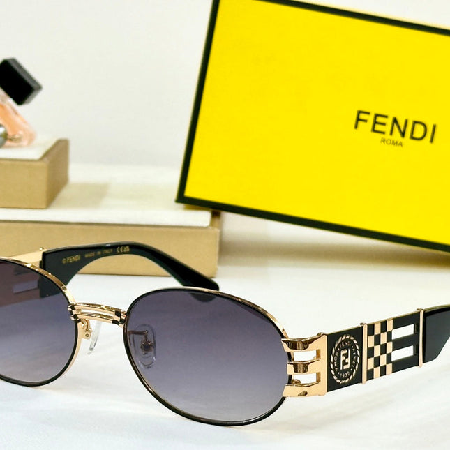 FIRST CRYSTAL CHUNKY OVAL FRAME SUNGLASSES 7078 IN METAL