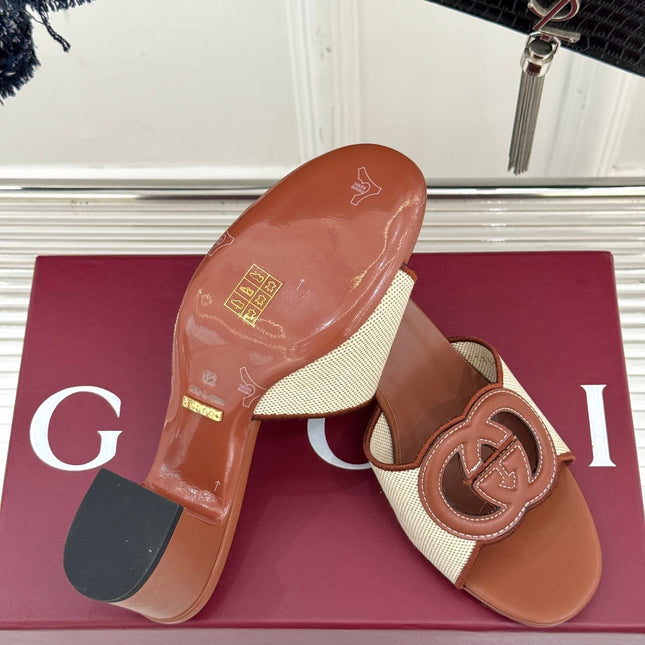 MID-HEEL MULE IN BROWN CALFSKIN AND CREAM WHITE FABRIC