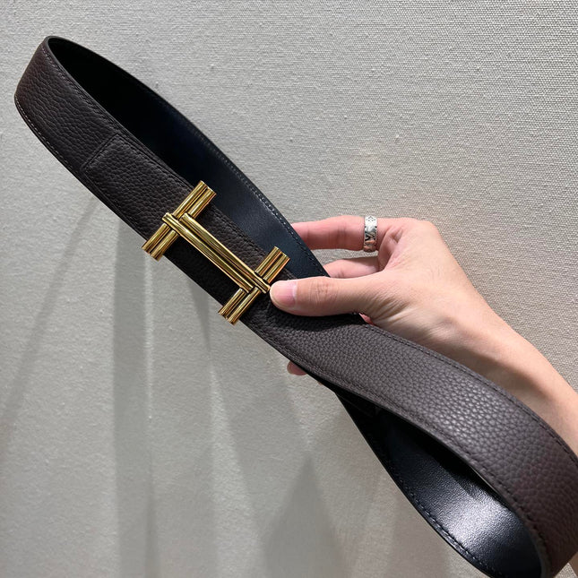 HM TRAVERSE BELT BUCKLE & REVERSIBLE CHOCOLATE BROWN AND BLACK LEATHER STRAP 38 MM GOLD HARDWARE
