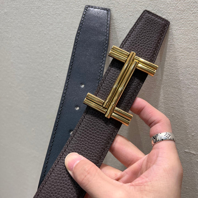 HM TRAVERSE BELT BUCKLE & REVERSIBLE CHOCOLATE BROWN AND BLACK LEATHER STRAP 38 MM GOLD HARDWARE