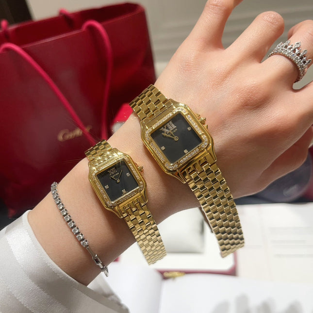 PANTHÈRE SMALL MODEL DE CARTIER WATCH GOLD CASE WITH CRYSTALS