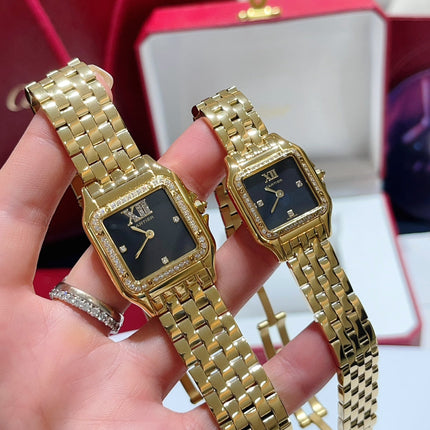 PANTHÈRE SMALL MODEL DE CARTIER WATCH GOLD CASE WITH CRYSTALS