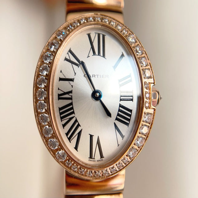 BAIGNOIRE DE CARTIER – OVAL SHAPE ROSE GOLD WITH SINGLE LINE DIAMONDS