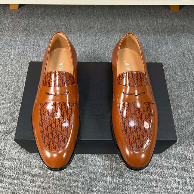 CD GRANVILLE LOAFER  GLOSSY SIENNA MONOGRAM LAMBSKIN
