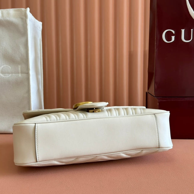MARMONT SHOULDER BAG 31 IN WHITE CALFSKIN GOLD CHAIN