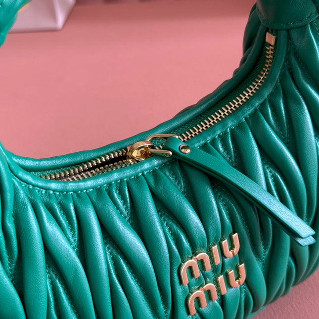 WANDER MATELASSÉ HANDBAG 23 IN PINE GREEN LAMBSKIN
