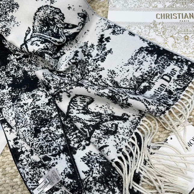 SCARF 220 CM IN BLACK MIX WHITE MONOGRAM CASHMERE AND WOOL 413658