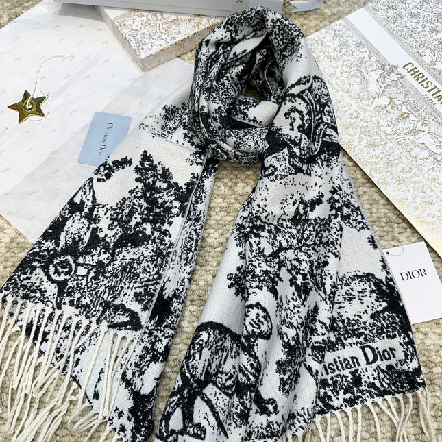 SCARF 220 CM IN BLACK MIX WHITE MONOGRAM CASHMERE AND WOOL 413658