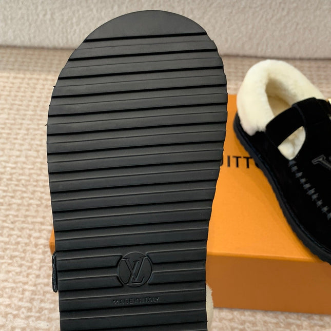 COLORADO COMFORT MARY JANE IN BLACK SUEDE AND SHEARLING LINING