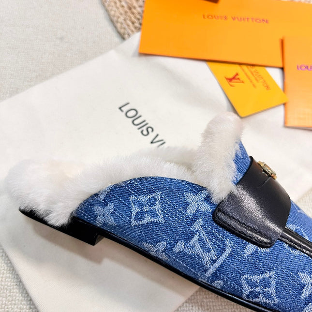 FLAT MULE IN COBALT BLUE MONOGRAM DENIM AND SHEARLING LINING