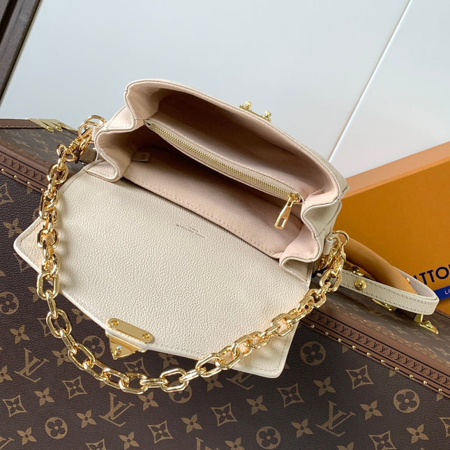 POCHETTE MÉTIS EAST WEST 22 IN LIGHT BEIGE MONOGRAM EMPREINTE CALFSKIN EMBOSSED