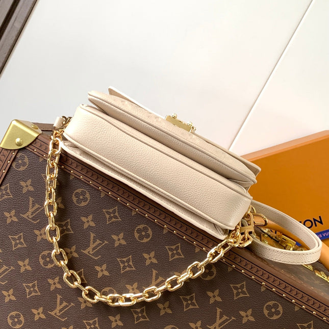 POCHETTE MÉTIS EAST WEST 22 IN LIGHT BEIGE MONOGRAM EMPREINTE CALFSKIN EMBOSSED