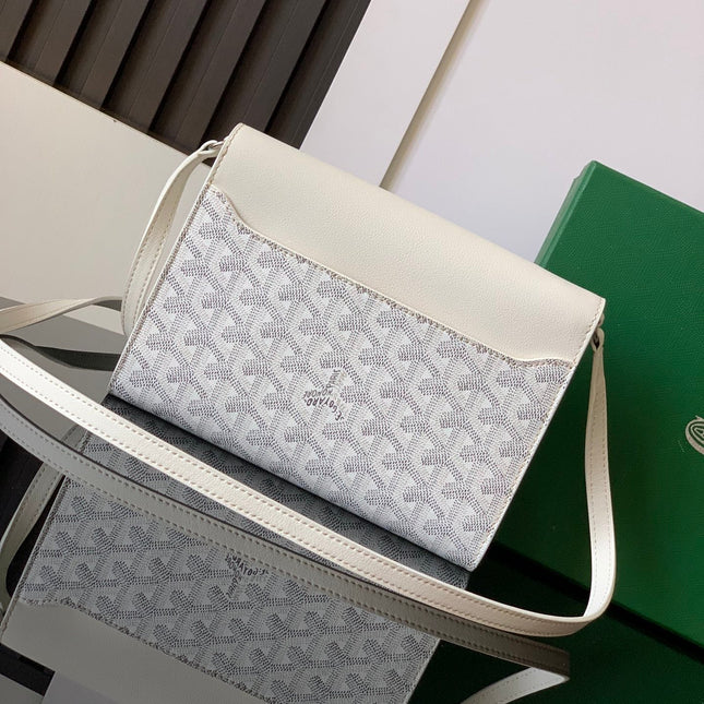 CHYPRE WALLET-POUCH 21 IN WHITE GOYARDINE CANVAS AND CALFSKIN