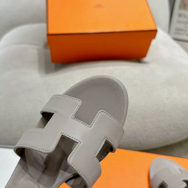 0ASIS SANDAL GRAY CALFSKIN CLASSIC