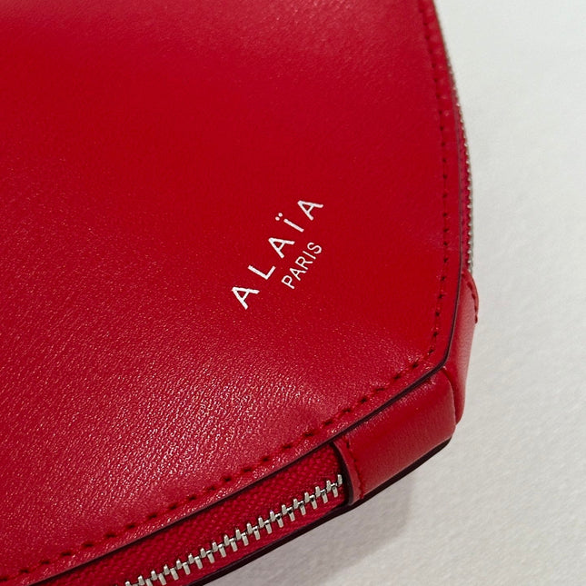 LE COEUR BAG 21 IN CRIMSON RED CALFSKIN