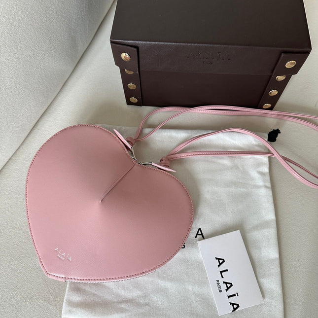 LE COEUR BAG 21 IN CUPID PINK CALFSKIN