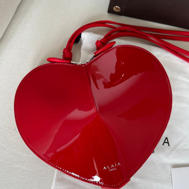 LE COEUR BAG 21 IN SCARLET RED PATENT CALFSKIN