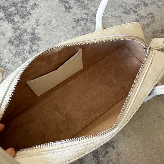 LE TECKEL MEDIUM BAG 32 IN WHITE GOATSKIN