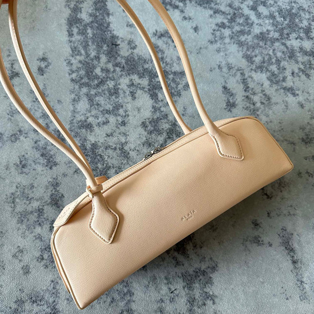 LE TECKEL MEDIUM BAG 32 IN BISQUE GOATSKIN