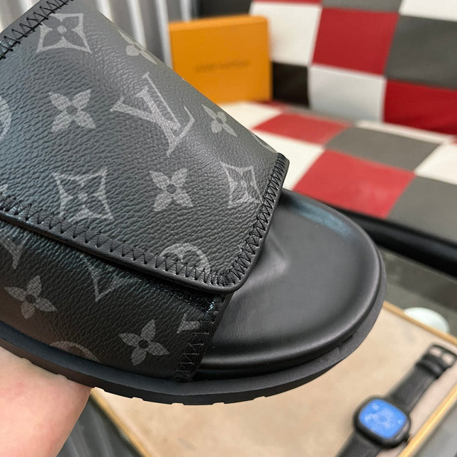 WATERFRONT MULE IN BLACK MONOGRAM RUBBER