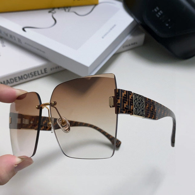 FF PATTERN FIRST CRYSTAL SQUARE FRAME SUNGLASSES 562044 IN ACETATE