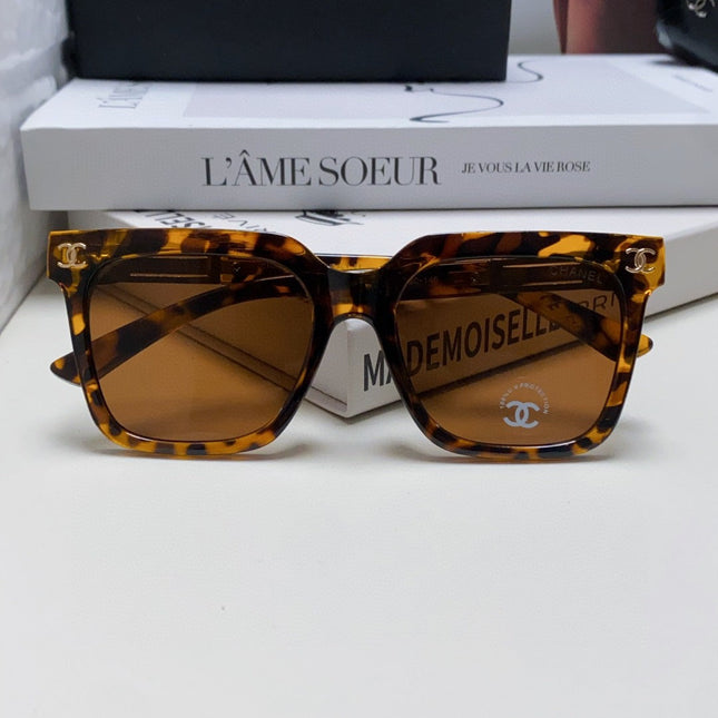 SQUARE SUNGLASSES 632879 IN HAVANA ACETATE