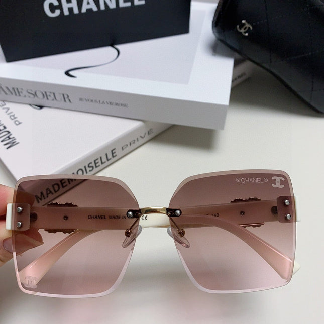SQUARE SUNGLASSES 632891 IN WHITE ACETATE BROWN LENSES