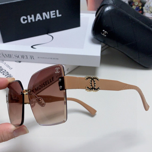 SQUARE SUNGLASSES 632892 IN BEIGE ACETATE BROWN SMOKE LENSES