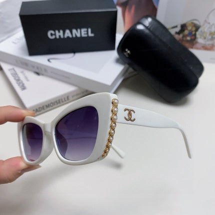 CAT EYE SUNGLASSES 632700 IN WHITE ACETATE EMBOSSED PEARL