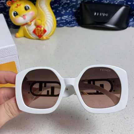 OVERSIZES FF DIAMONDS SQUARE SUNGLASSES 563315 IN ACETATE