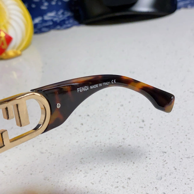 OVERSIZES FF DIAMONDS SQUARE SUNGLASSES 563315 IN ACETATE