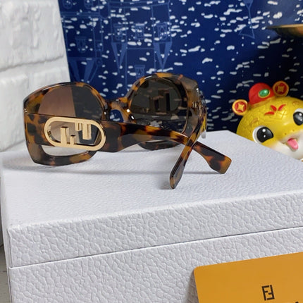 OVERSIZES FF DIAMONDS SQUARE SUNGLASSES 563315 IN ACETATE