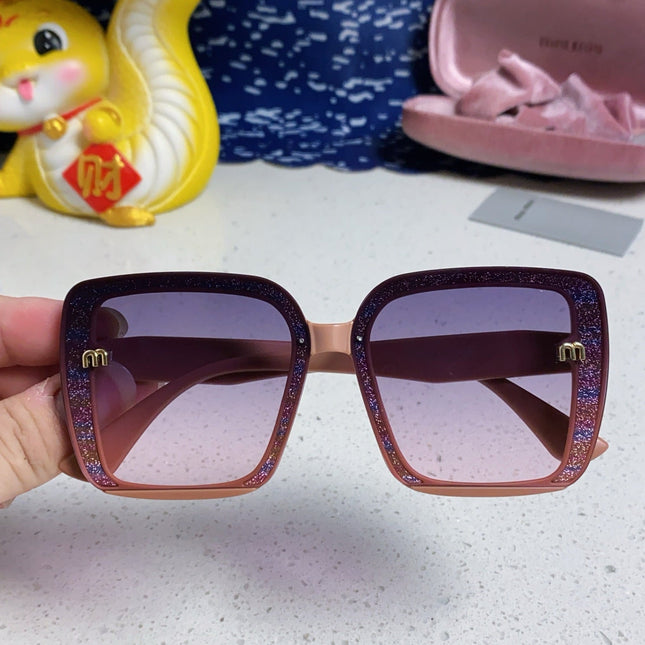 RUNWAY SQUARE SUNGLASSES 563198 IN TAN ROSE ACETATE