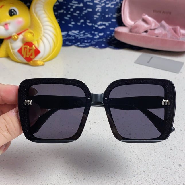 RUNWAY SQUARE SUNGLASSES 563199 IN ACETATE