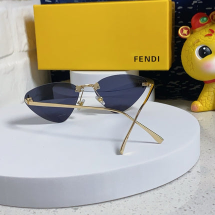 SKY RIMLESS TRIANGLE FRAME SUNGLASSES 566724 IN METAL
