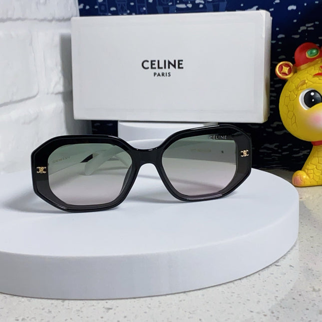 TRIOMPHE SQUARE SUNGLASS 566739 IN BLACK AND WHITE ACETATE