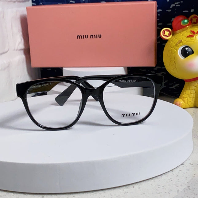 RUNWAY SUNGLASSES 567509 IN BLACK ACETATE BLACK LOGO