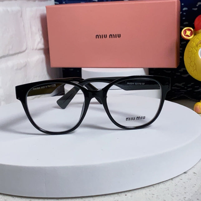 RUNWAY SUNGLASSES 567507 IN BLACK ACETATE SILVER LOGO
