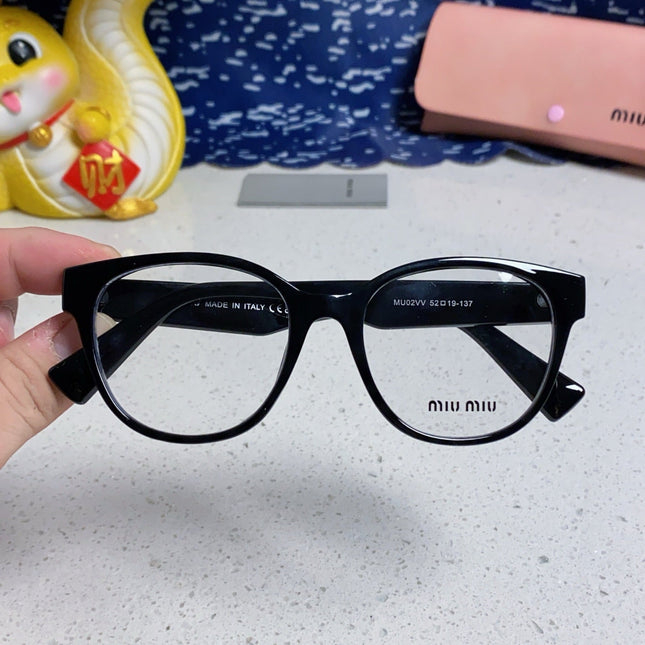 RUNWAY SUNGLASSES 567507 IN BLACK ACETATE SILVER LOGO