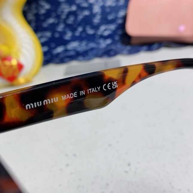 RUNWAY SUNGLASSES 567506 IN HAVANA ACETATE BRONZE LOGO