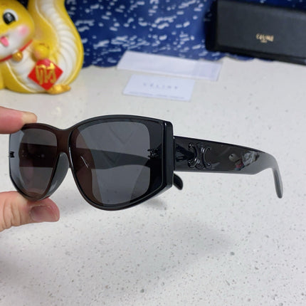 TRIOMPHE SUNGLASS 533221 IN BLACK ACETATE BLACK LOGO