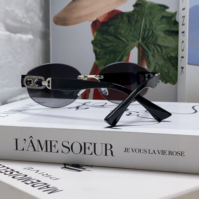 TRIOMPHE SUNGLASSES 573247 IN METAL GRADIENT SMOKE LENSES