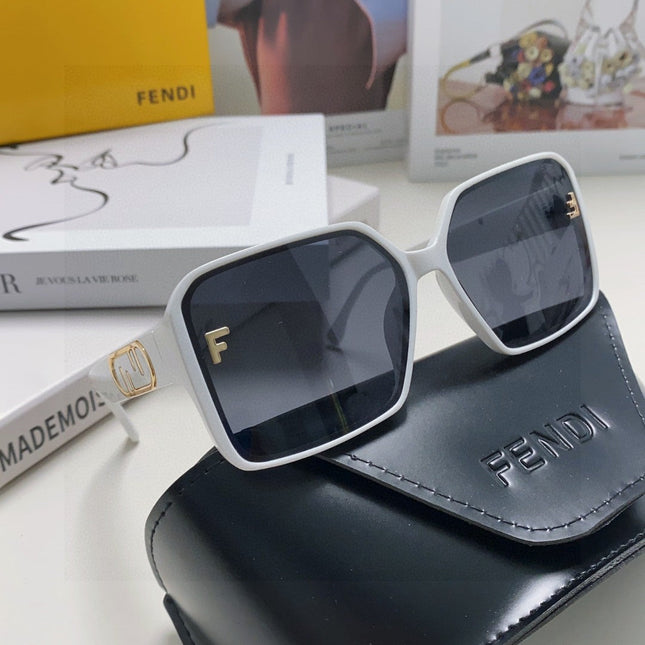 EMBOSSED LOGO FF DIAMONDS SQUARE FRAME SUNGLASSES 575798 IN ACETATE