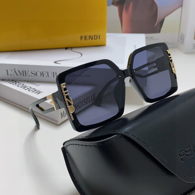 FF DIAMONDS SQUARE FRAME SUNGLASSES 575802 IN ACETATE