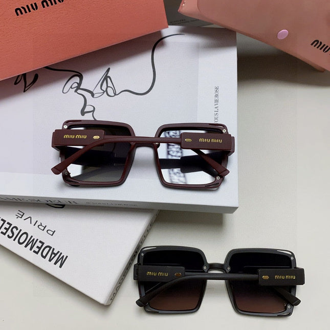 RUNWAY SQUARE SUNGLASSES 576823 IN ACETATE