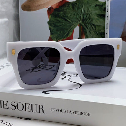 FEN FIRST CHUNKY SQUARE FRAME SUNGLASSES 542081 IN ACETATE