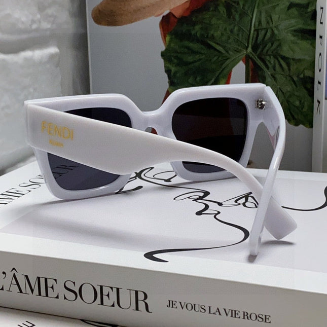 FEN FIRST CHUNKY SQUARE FRAME SUNGLASSES 542081 IN ACETATE
